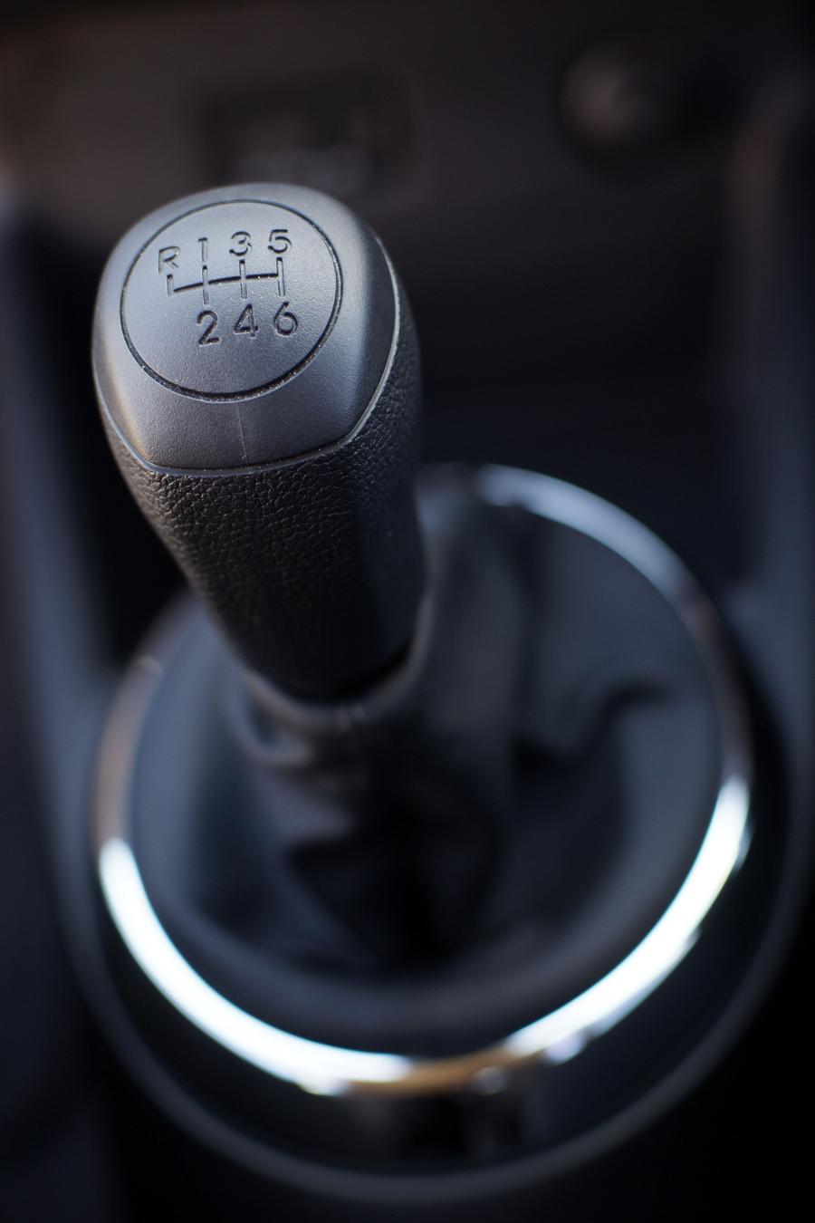  Hyundai i20 BlueDrive 2012 года  (UK) (фото 4 из 30)